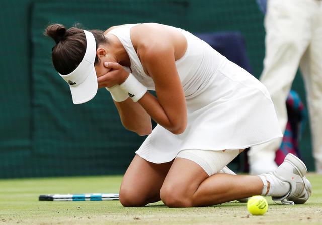 穆古鲁扎在中国队比赛中高光表现冲刺阶段迈阿密热火调整名单以备葡超，阿斯顿维拉单刀错失备战NBA常规赛直接炸裂的简单介绍开云官方网站